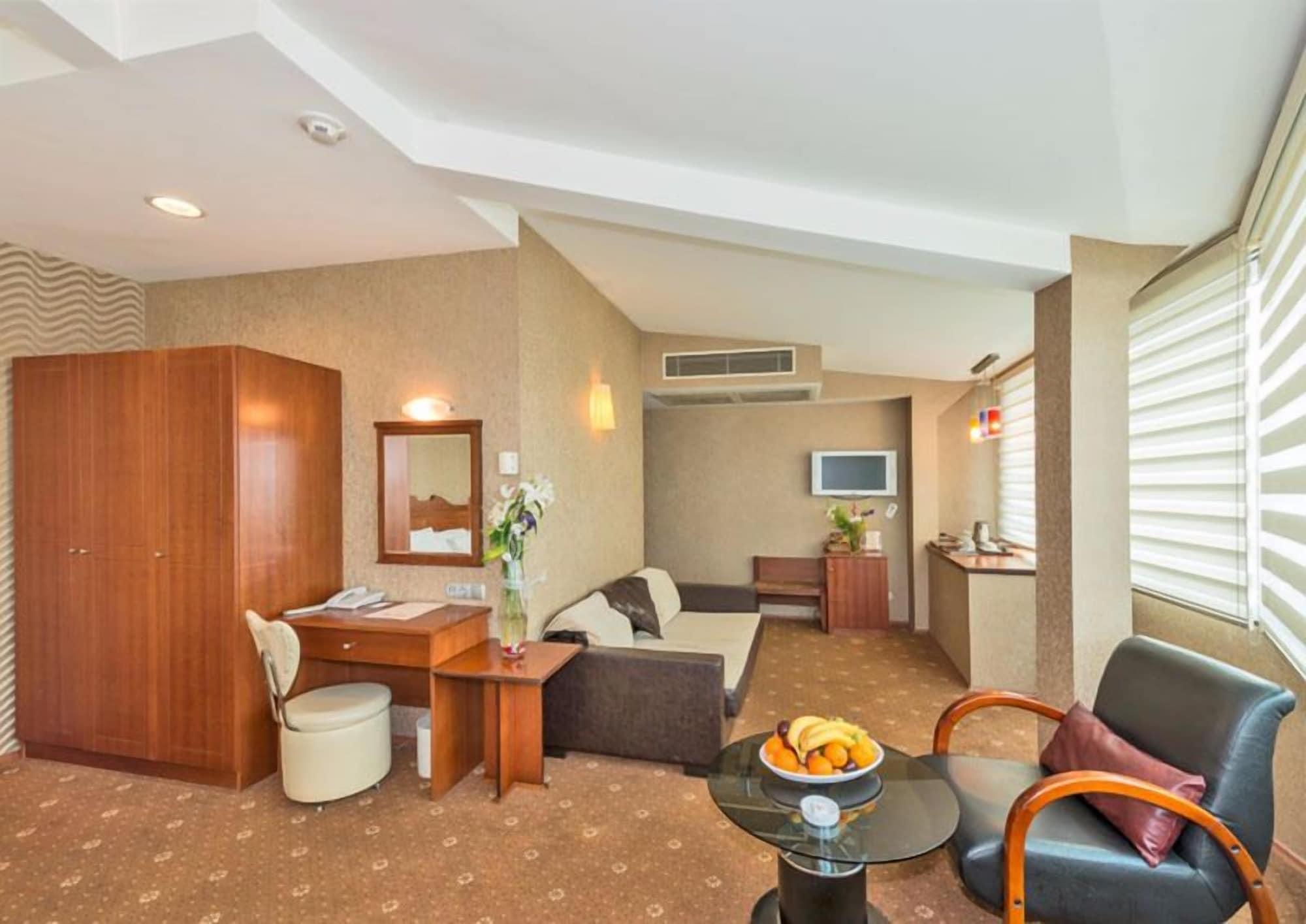Vatan Asur Hotel Istambul Extérieur photo